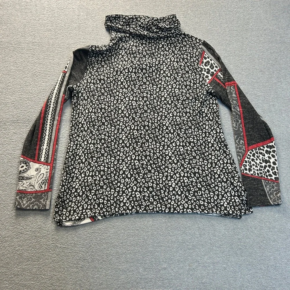 Weekends by Chicos Mock Neck Stretch Knit Top Womens 0 Patchwork Animal Print
